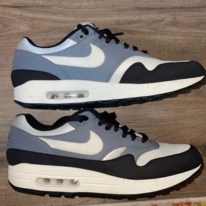 Nike Air Max Men’s Correlate Black/White/Grey Size 12
